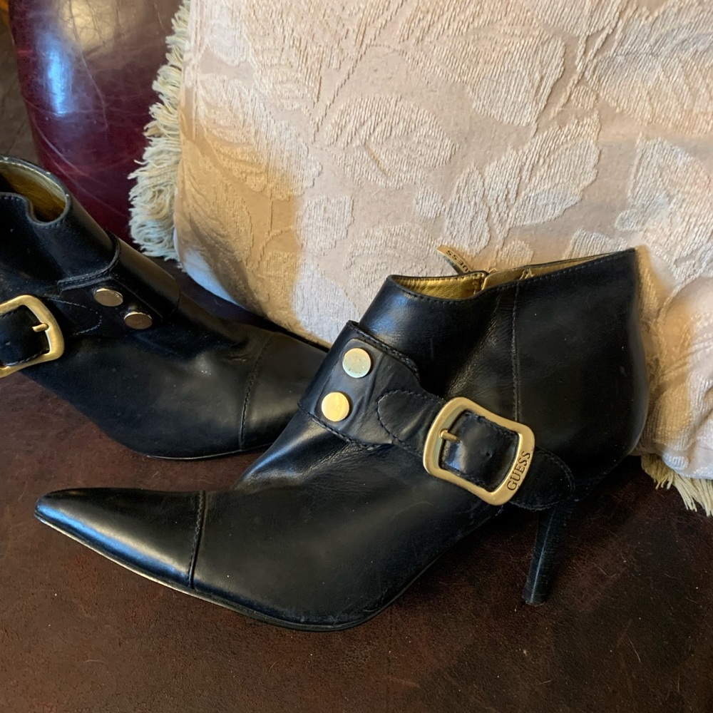 Guess booties - Picture 2 of 4